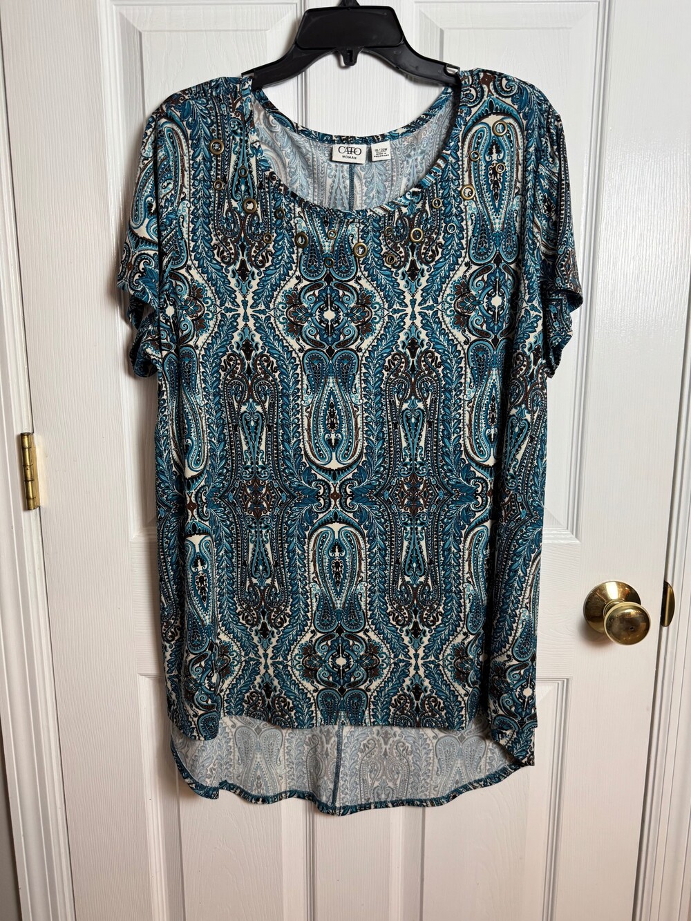 Cato Woman 18/20W Teal Paisley High Low Hem Tunic Grommet Detail